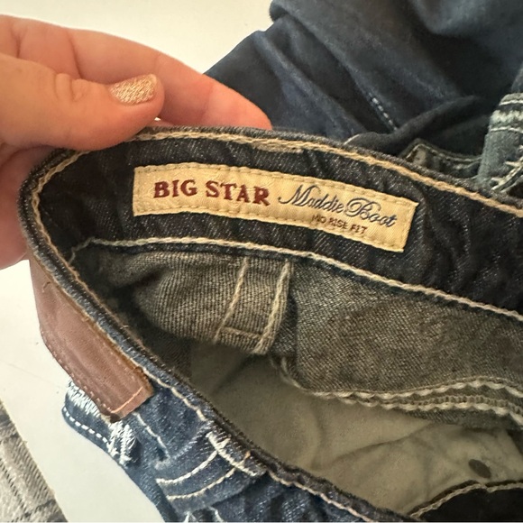Big Star Darker Wash Y2K Inspired Maddie Boot Embroidered Pockets Jeans Size 25 - Picture 7 of 16
